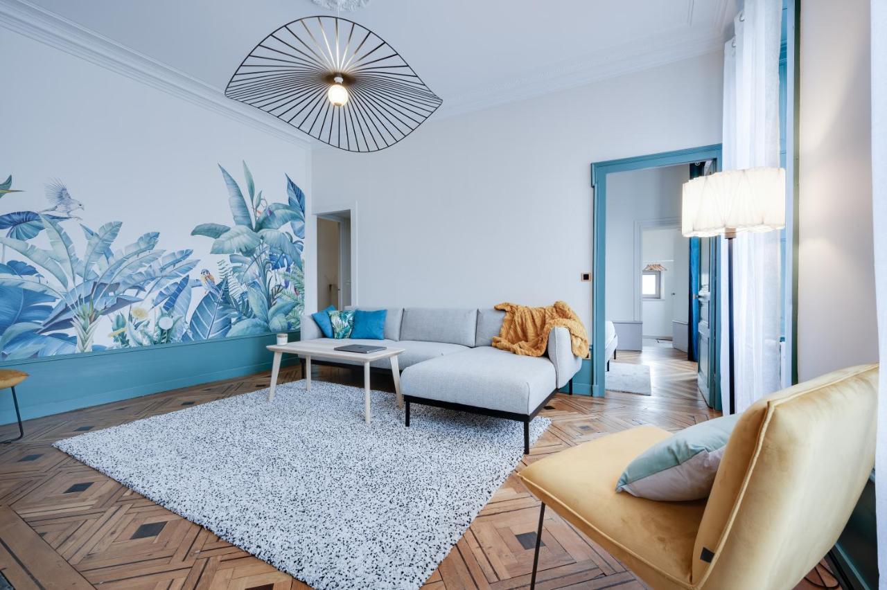 Grand Appartement 8 Personnes Terrasse Privative Hyper Centre Calme Lons-le-Saunier Zewnętrze zdjęcie