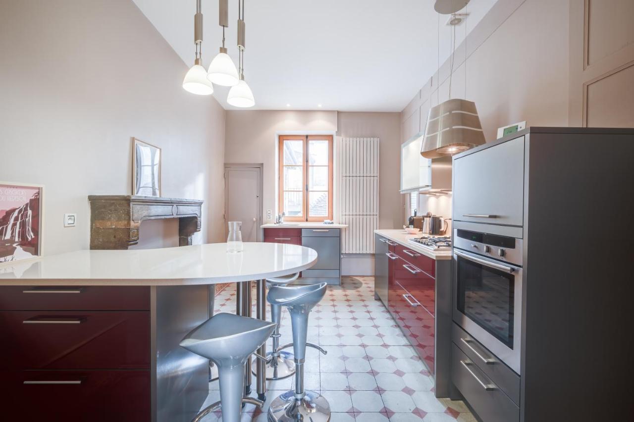 Grand Appartement 8 Personnes Terrasse Privative Hyper Centre Calme Lons-le-Saunier Zewnętrze zdjęcie