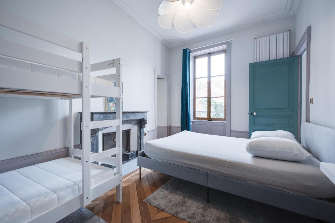 Grand Appartement 8 Personnes Terrasse Privative Hyper Centre Calme Lons-le-Saunier Zewnętrze zdjęcie